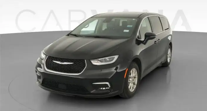 2024 Chrysler Pacifica Touring L's photo