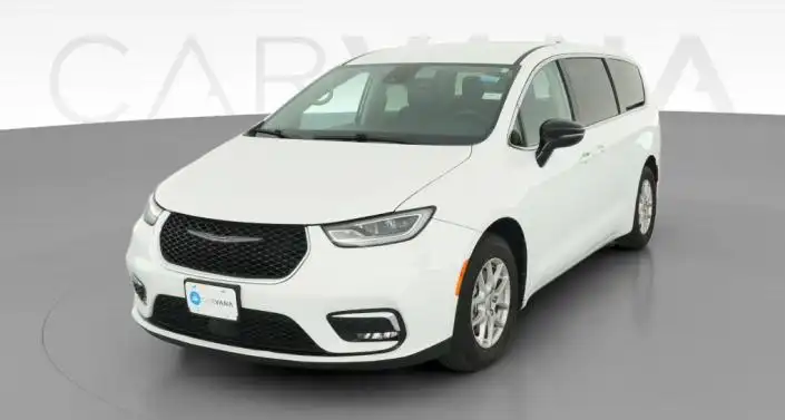 2024 Chrysler Pacifica Touring L's photo