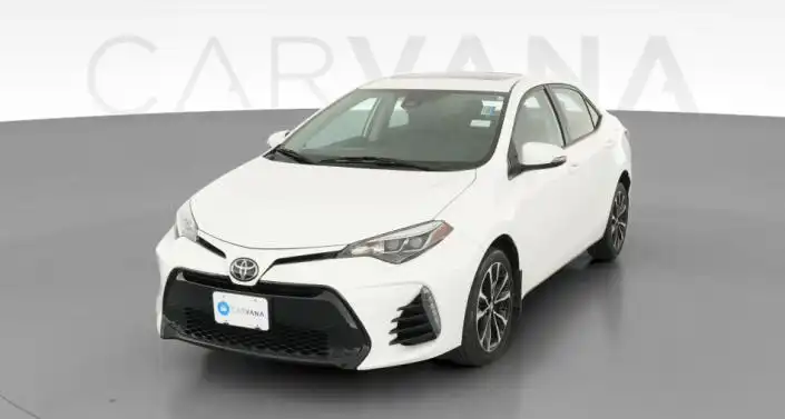2018 Toyota Corolla XSE AT's photo