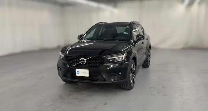 2023 Volvo XC40 B5 Plus Dark AWD's photo