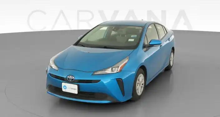 2022 Toyota Prius L Eco FWD's photo