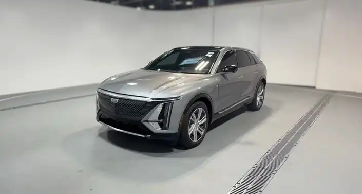 2024 Cadillac Lyriq Tech RWD's photo