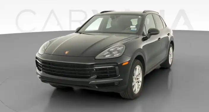 2021 Porsche Cayenne Base's photo