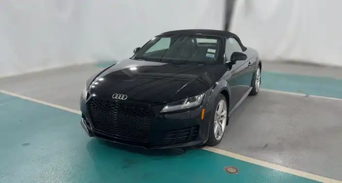 2016 Audi TT 2.0T quattro S tronic's photo