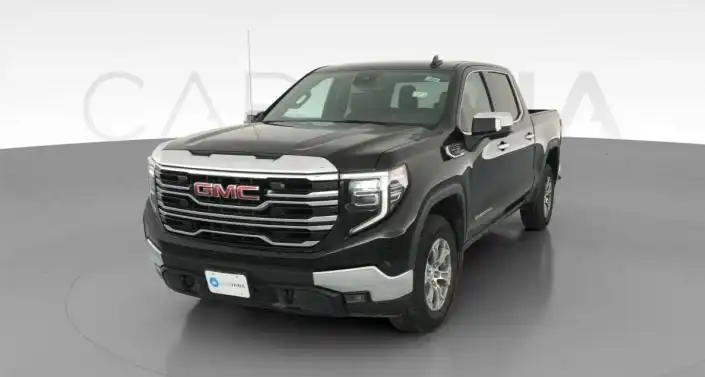 2024 GMC Sierra SLT 2WD Crew Cab Short Box's photo
