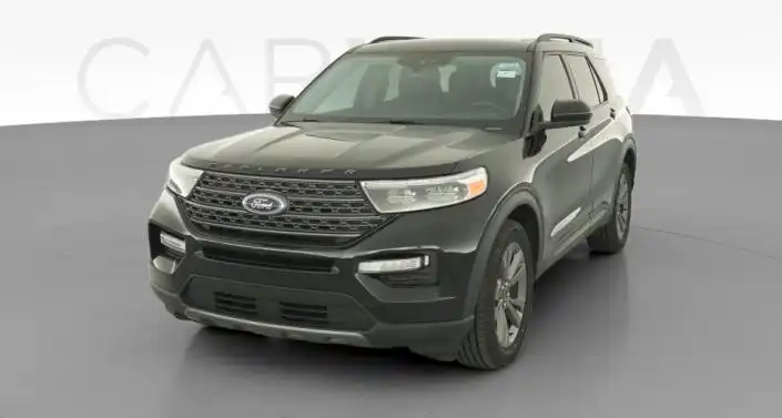 2024 Ford Explorer XLT 4WD's photo