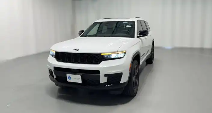 2023 Jeep Grand Cherokee L Altitude 4WD's photo