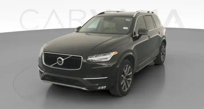 2018 Volvo XC90 T6 AWD Momentum's photo