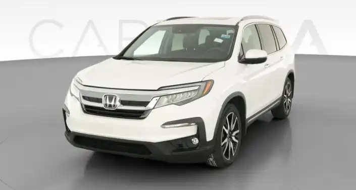2022 Honda Pilot Touring 2WD 7's photo