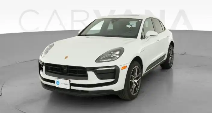2024 Porsche Macan Base's photo