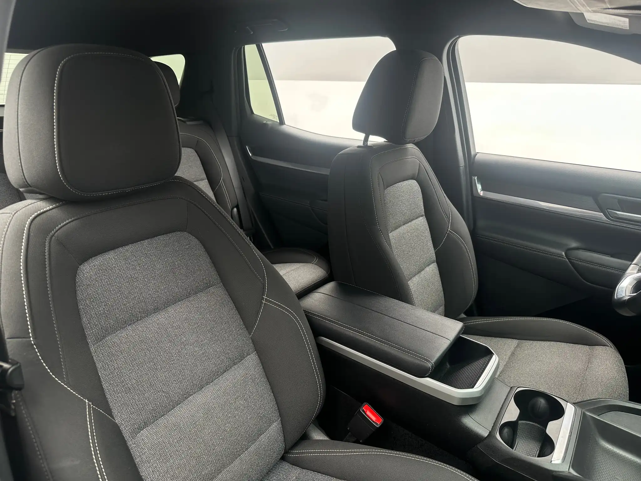 2025 GMC Terrain Elevation AWD's photo