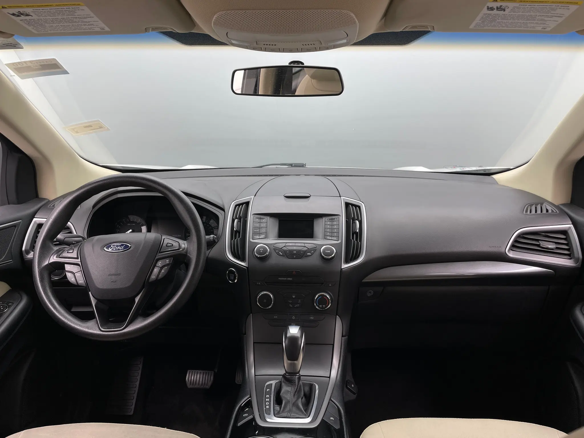 2016 Ford Edge SE photo 5
