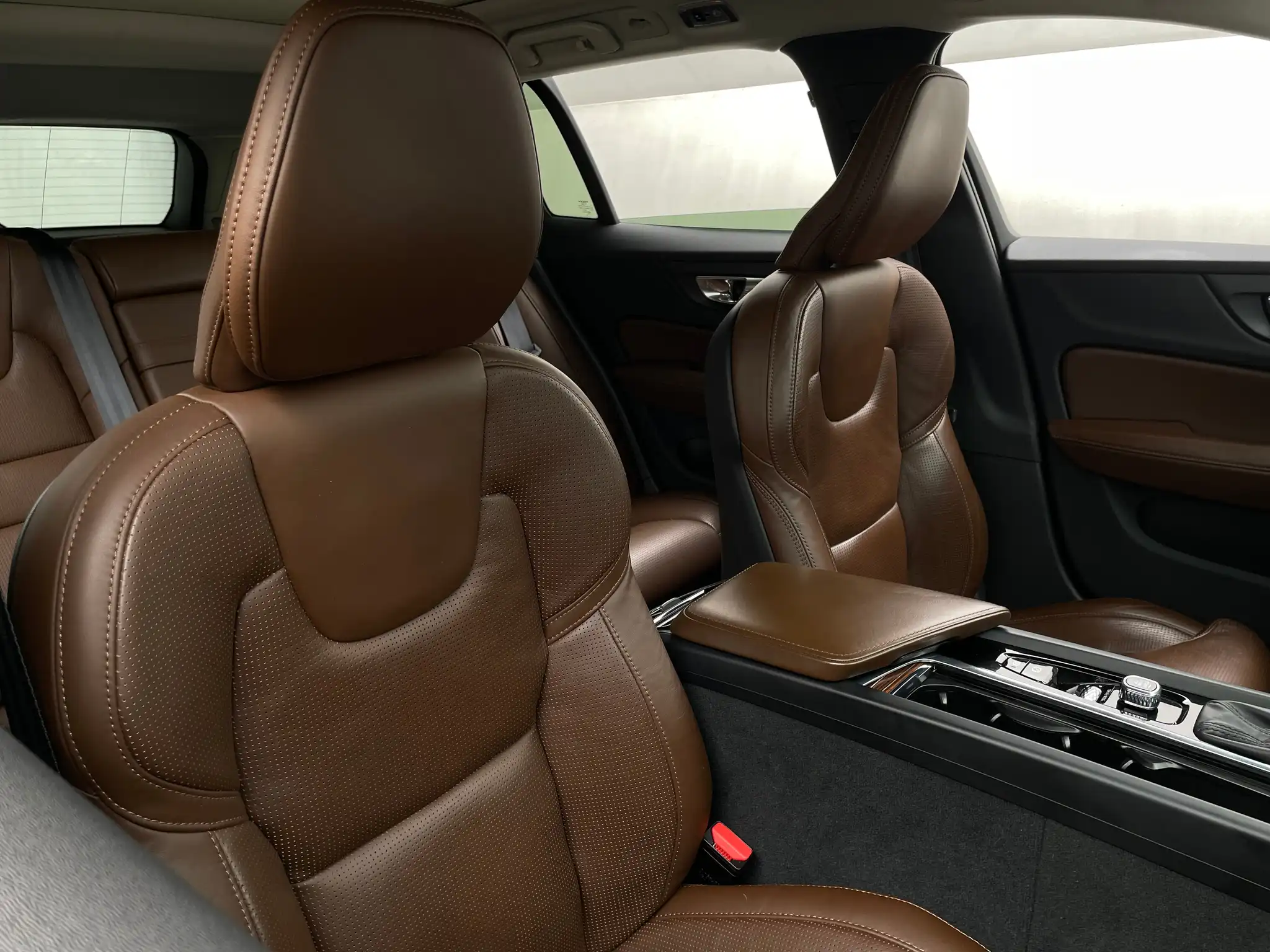 2020 Volvo V60 Cross Country T5 AWD Cross Country's photo
