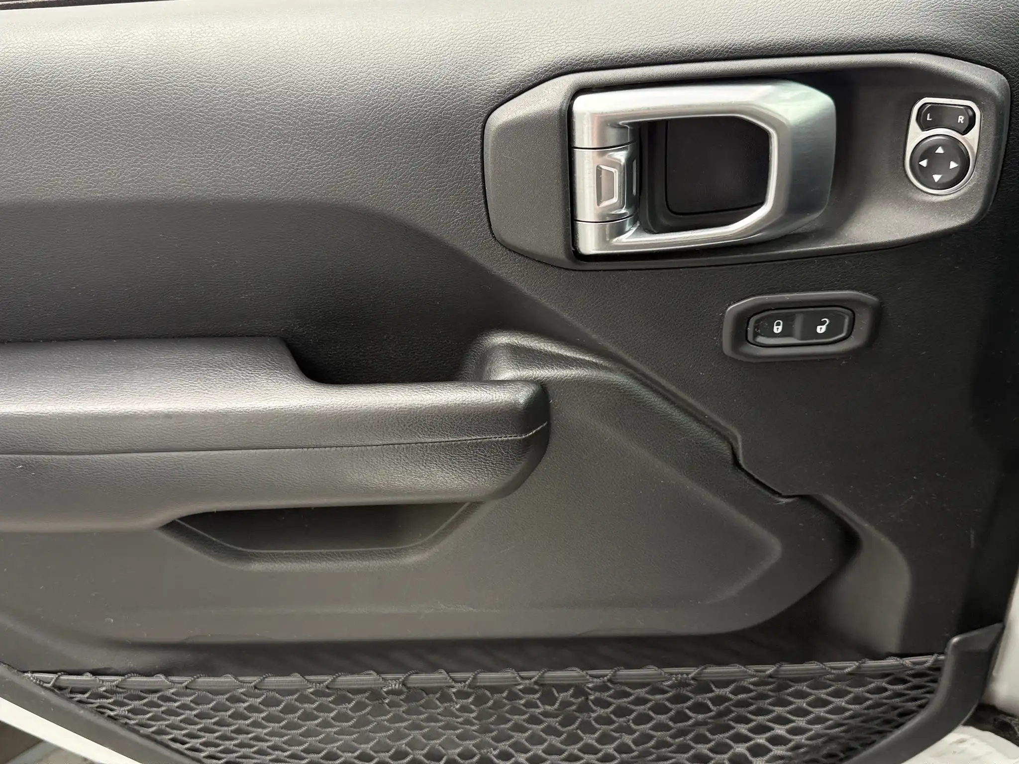 2018 Jeep Wrangler Sport S's photo