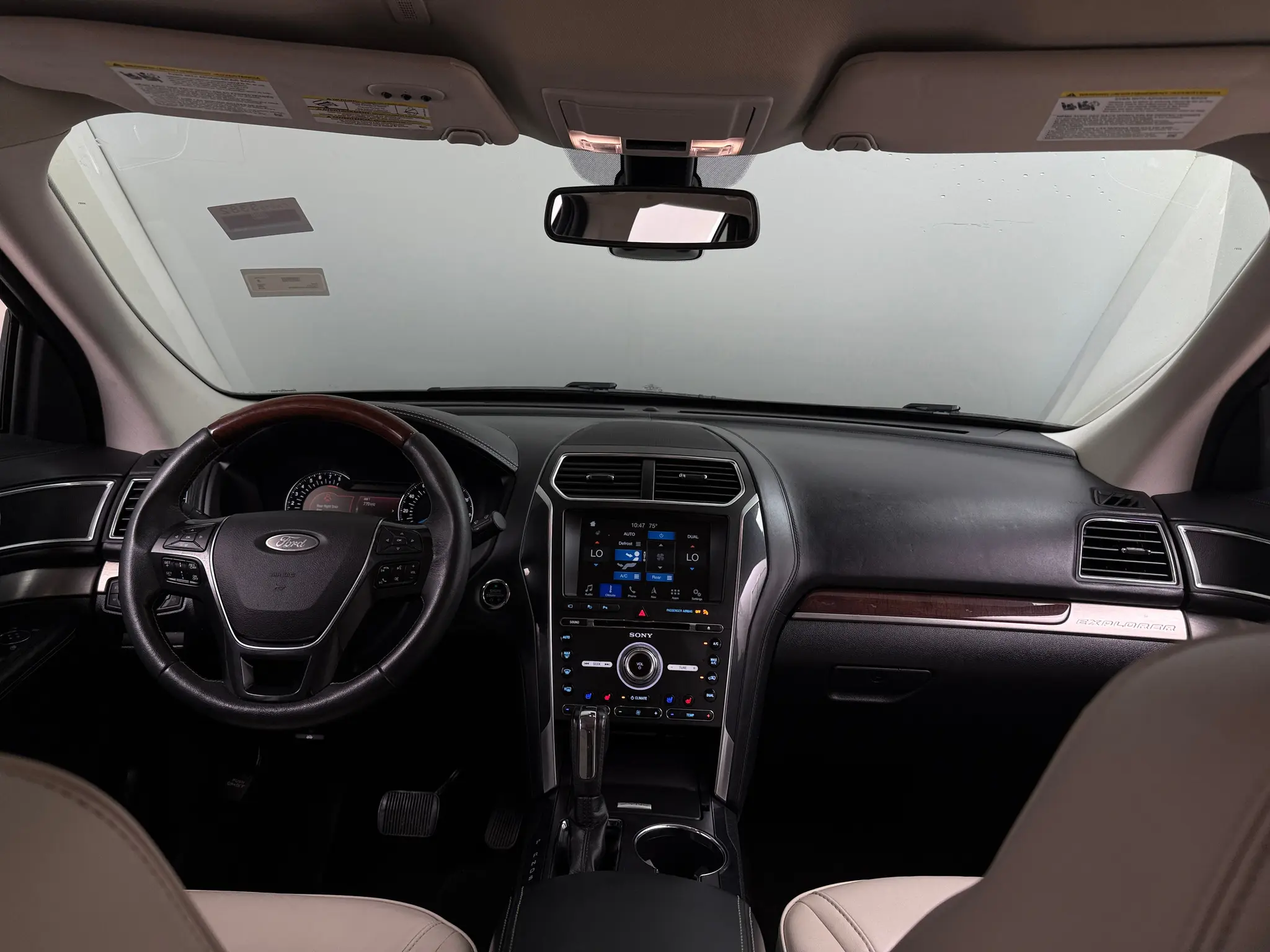 2018 Ford Explorer Platinum 4WD photo 5