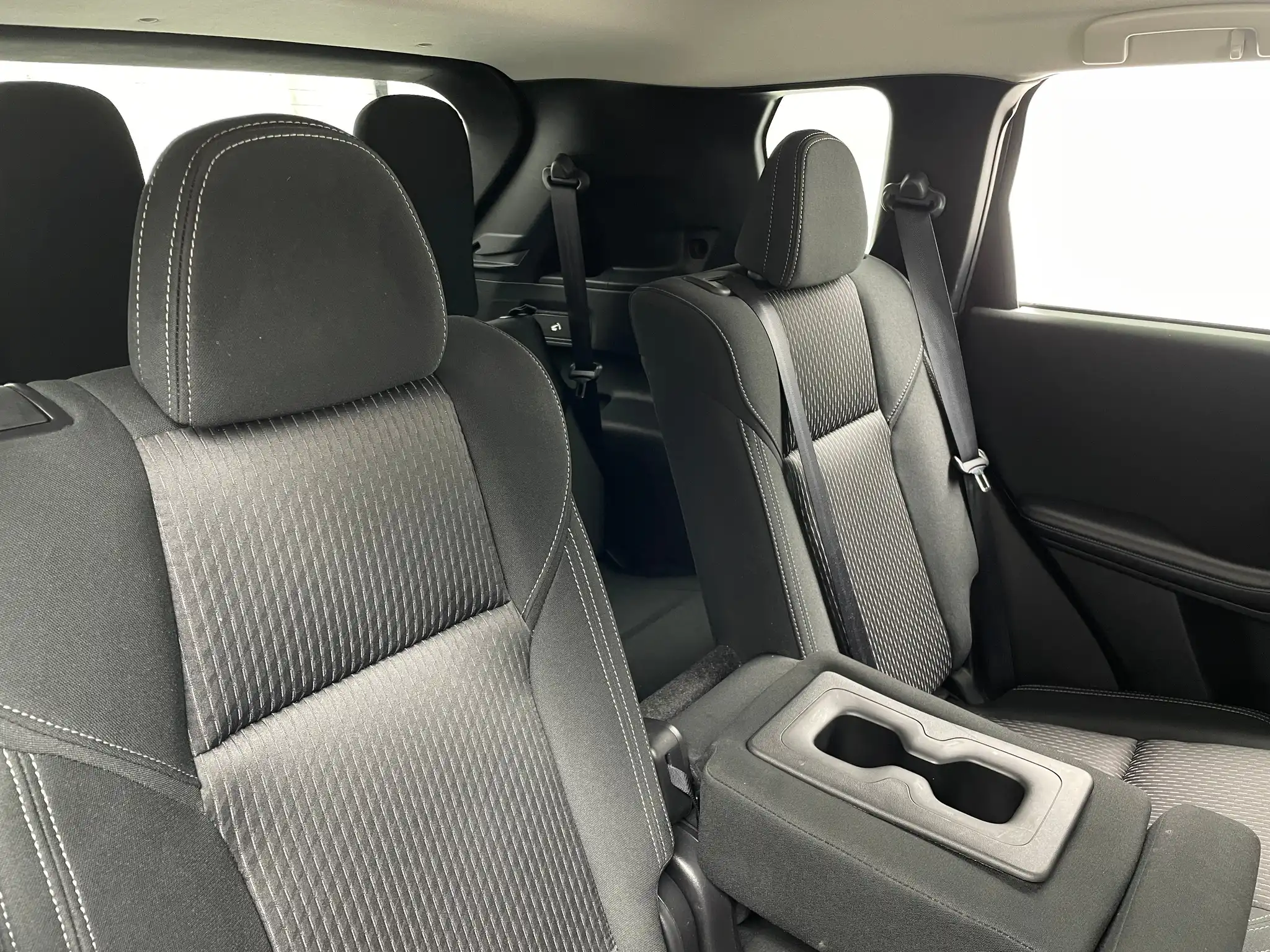 2025 Mitsubishi Outlander ES S-AWC's photo