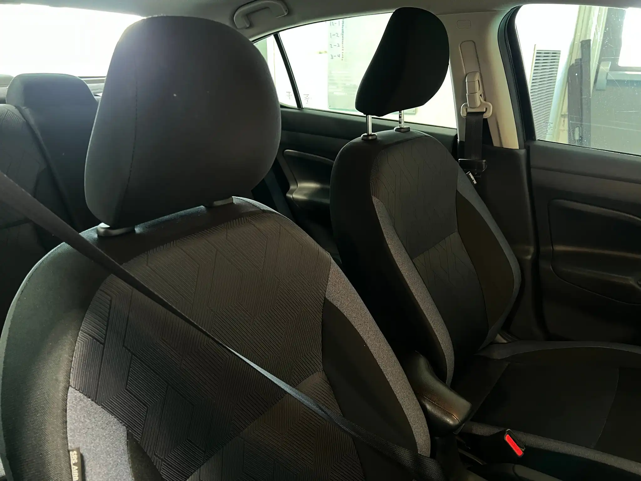 2025 Nissan Versa 1.6 SV CVT's photo