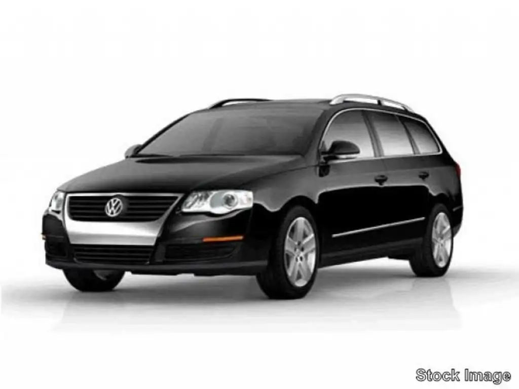 2010 Volkswagen Passat Komfort 6AT's photo