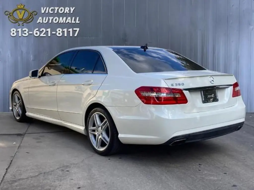 2012 Mercedes-Benz E-Class E350 Luxury photo 5