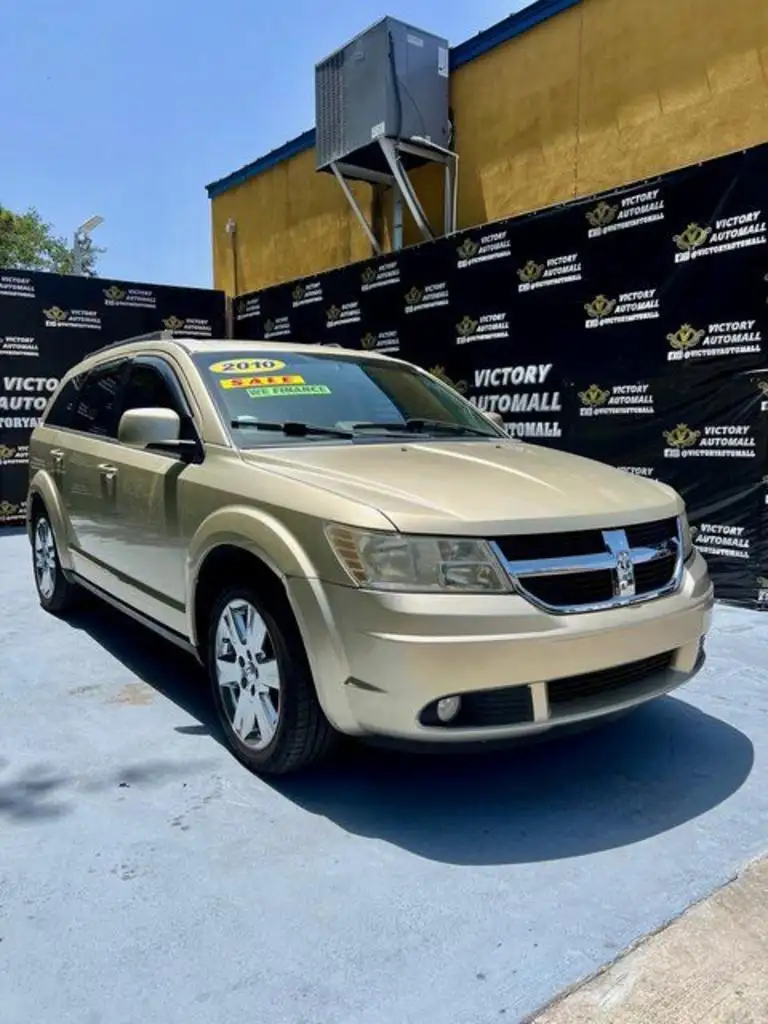 2010 Dodge Journey SXT FWD's photo
