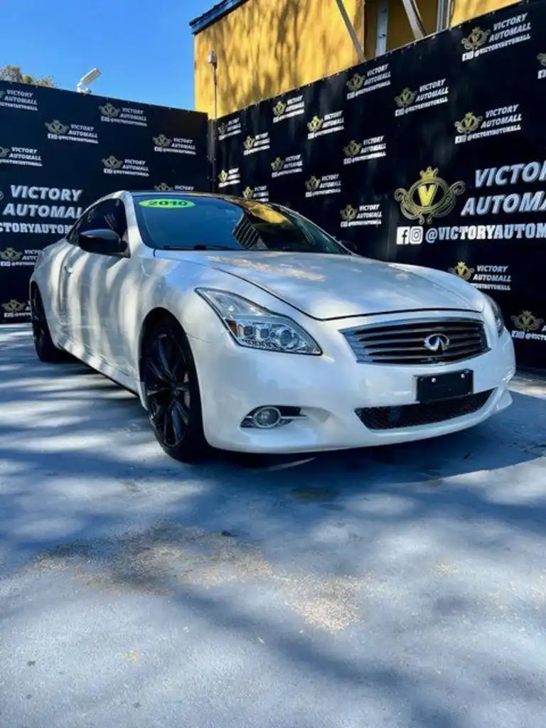2010 INFINITI G 37 Convertible Sport 6MT's photo