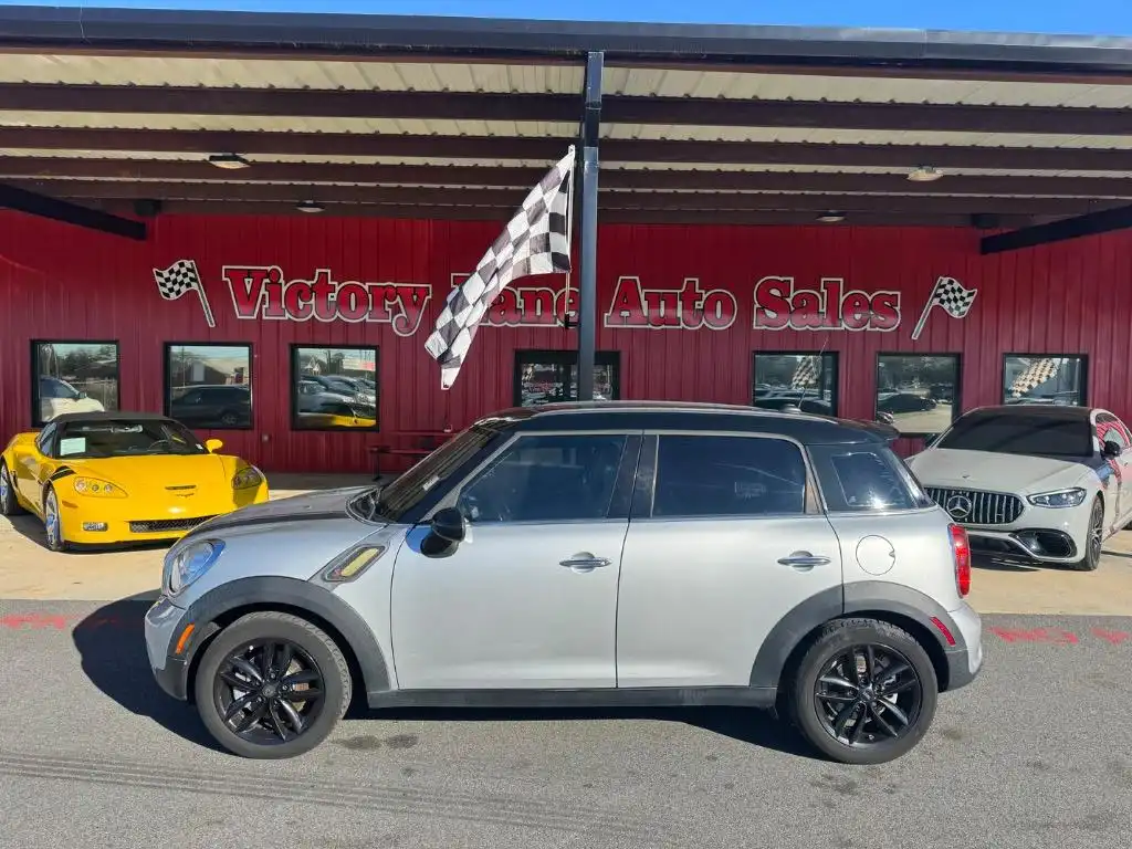 2012 MINI Countryman Countryman S's photo