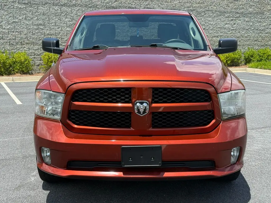 2013 RAM 1500 Express Quad Cab photo 3