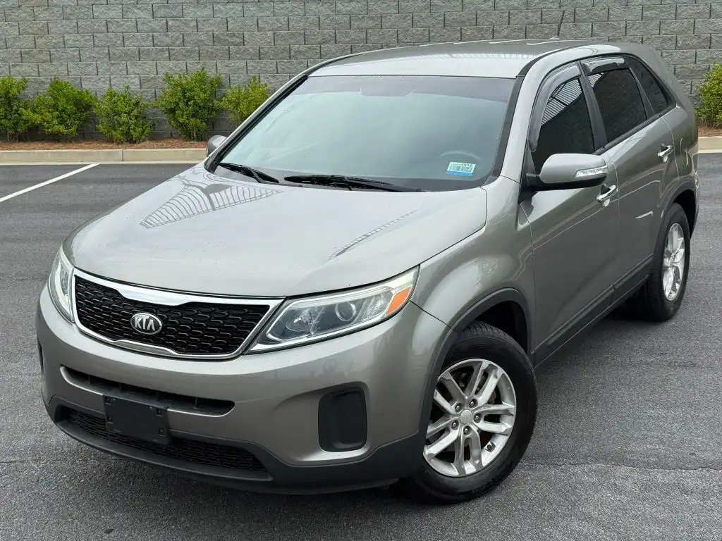 2015 Kia Sorento LX AT's photo