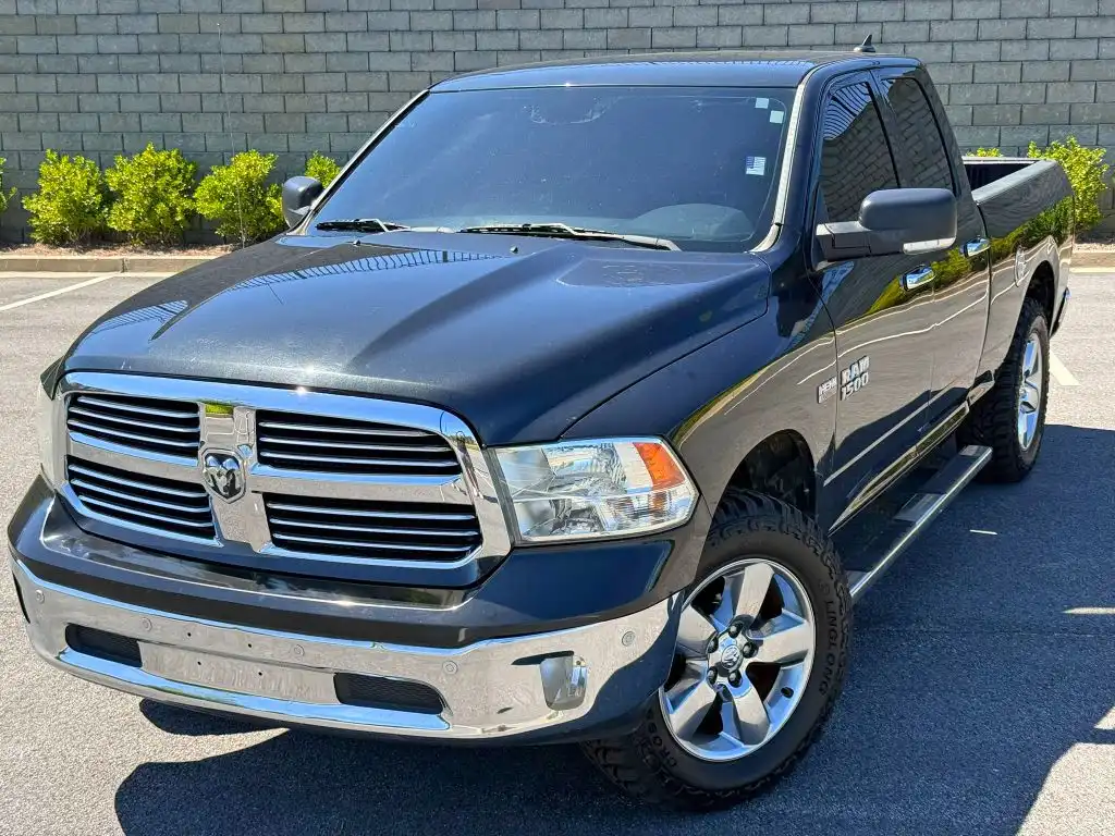 2017 RAM 1500 Big Horn 4WD Quad Cab 6'4's photo