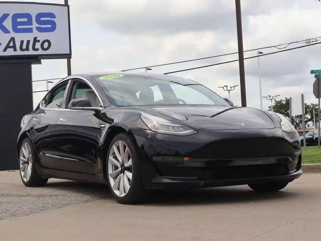 2020 Tesla Model 3 Long Range Dual Motor All-Wheel Drive's photo