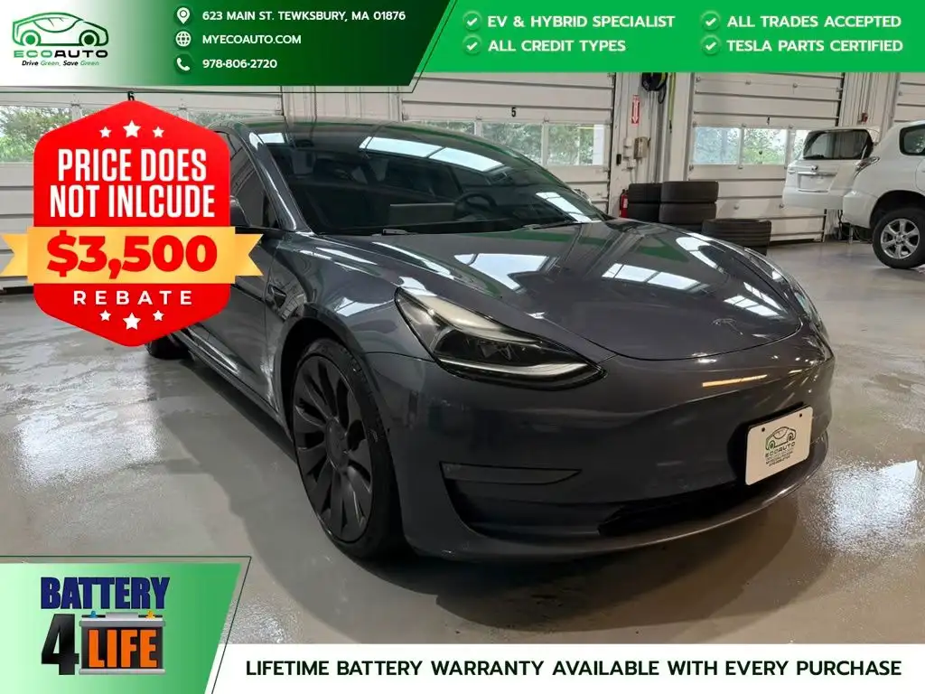 2022 Tesla Model 3 Performance Dual Motor All-Wheel Drive's photo