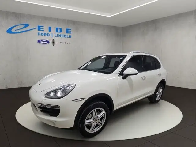 2011 Porsche Cayenne S photo 5