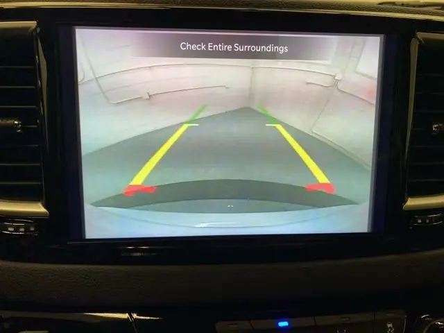 2025 Chrysler Pacifica Select photo 5