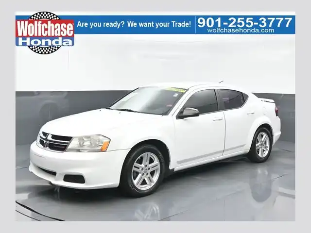 2014 Dodge Avenger SE's photo