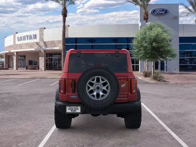 2025 Ford Bronco Badlands 4WD photo 5