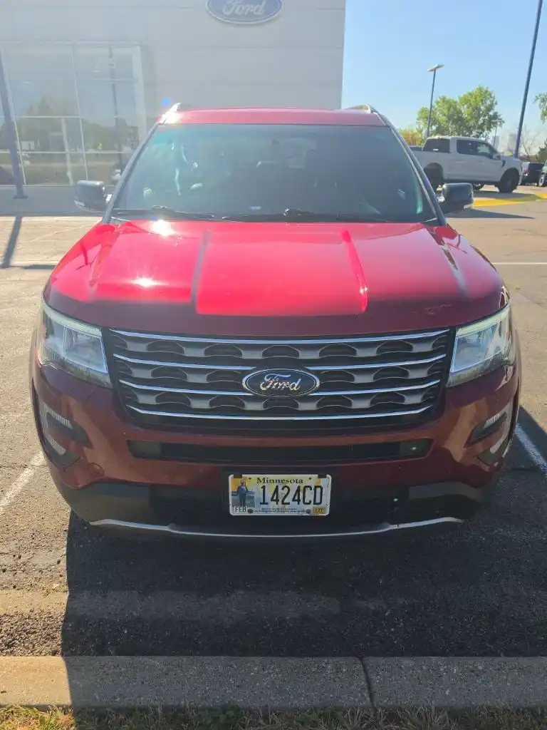 2017 Ford Explorer XLT 4WD's photo