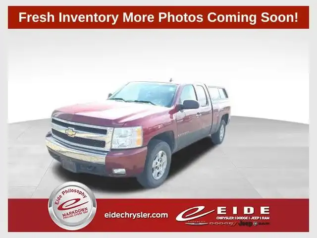 2008 Chevrolet Silverado 1500 1LT 4WD Extended Cab LWB's photo