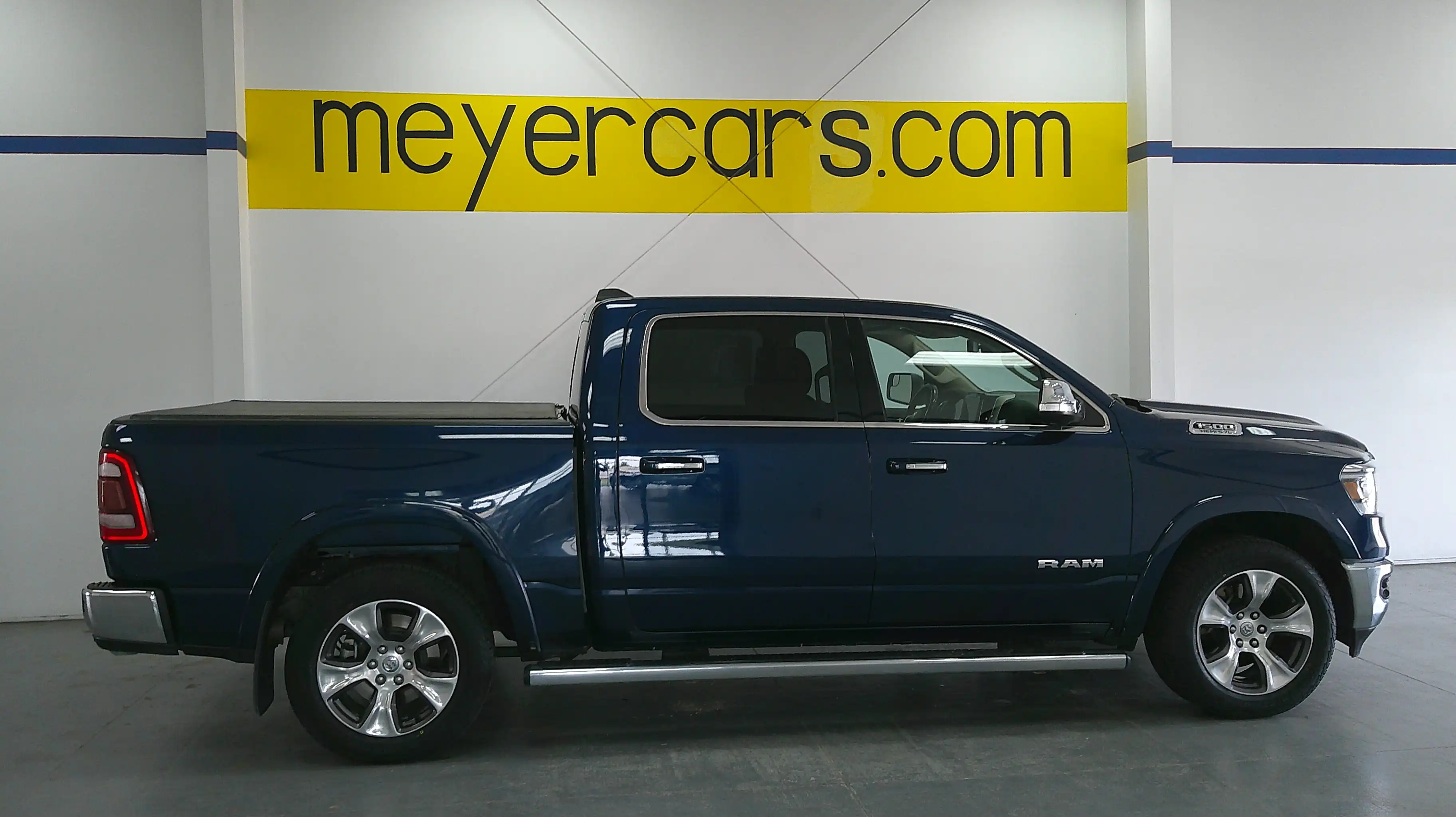 2019 RAM 1500 Laramie 4x4 Crew Cab 5'7's photo