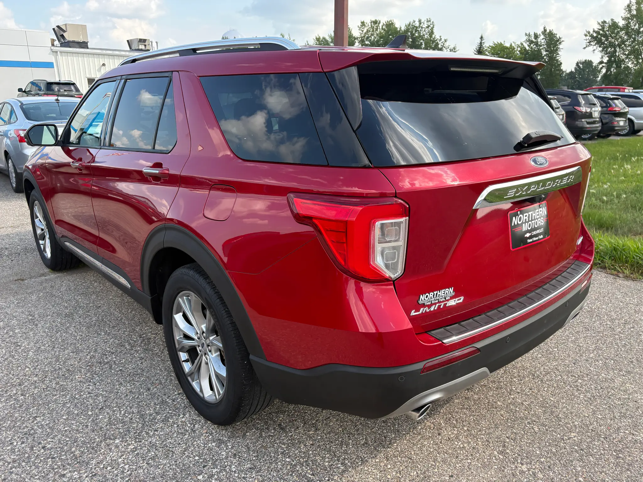 2021 Ford Explorer Limited 4WD photo 4