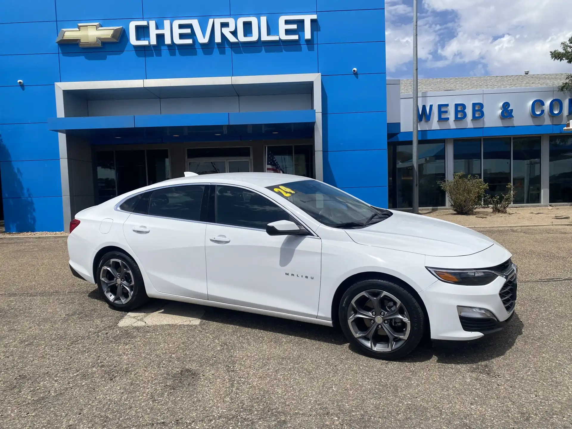 2024 Chevrolet Malibu 1LT's photo