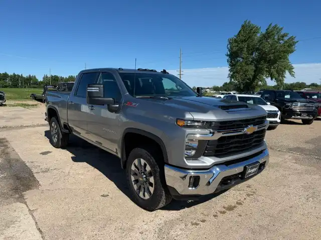 2026 Chevrolet Silverado HD LT 4WD Crew Cab Standard Box's photo