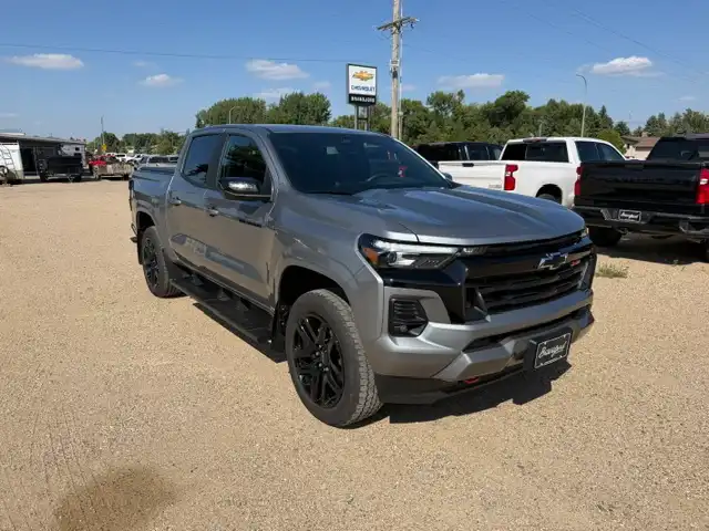 2025 Chevrolet Colorado 4WD Z71 Crew Cab Short Box's photo