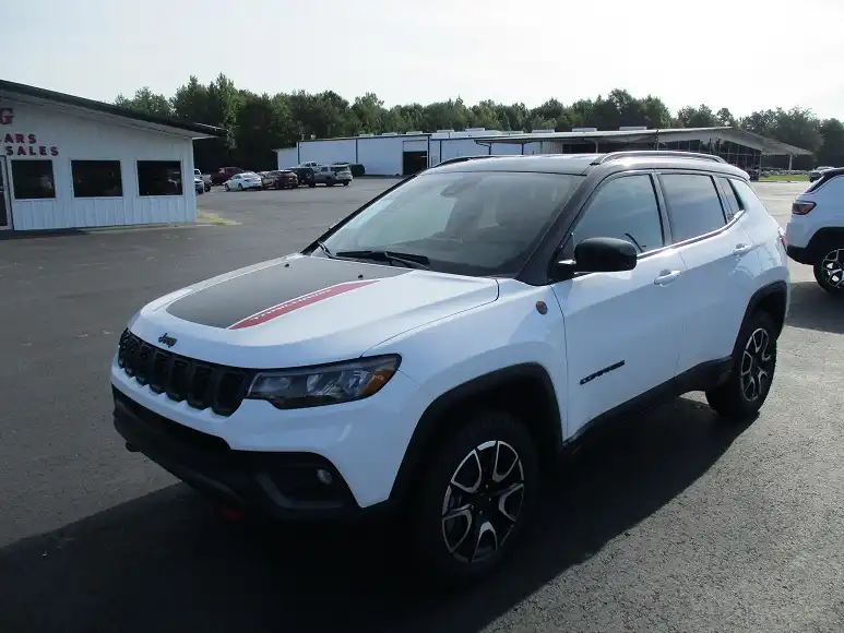 2025 Jeep Compass Trailhawk 4X4's photo