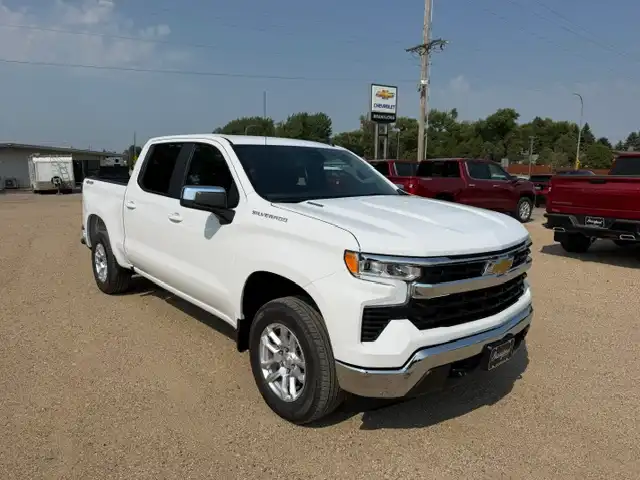 2026 Chevrolet Silverado 1500 LT 2FL 4X4 Crew Cab Short Box's photo