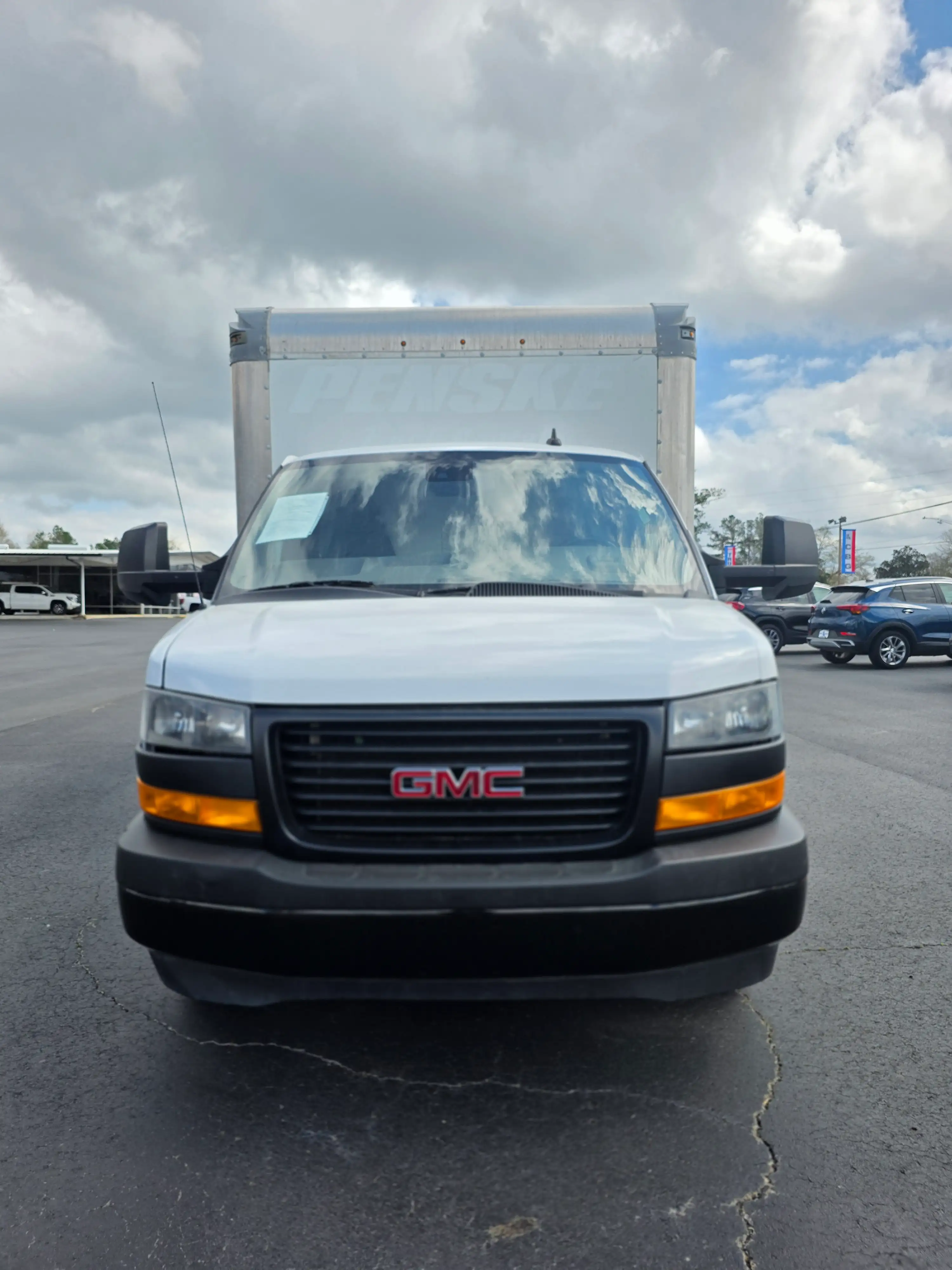2021 GMC Savana 3500 177" WB's photo
