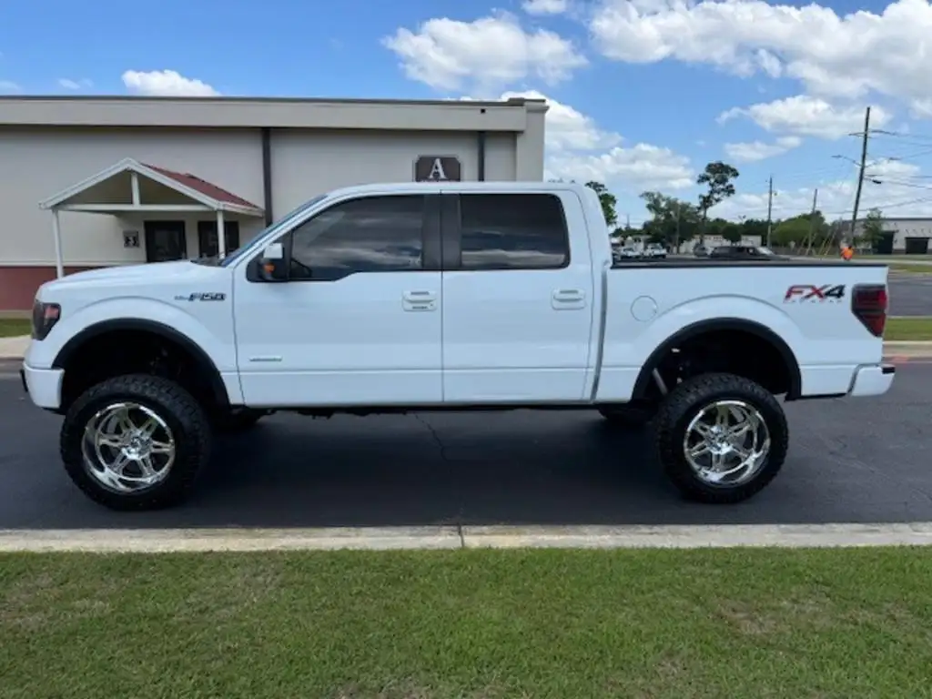2013 Ford F-150 FX4 4x4 SuperCrew 157-in's photo