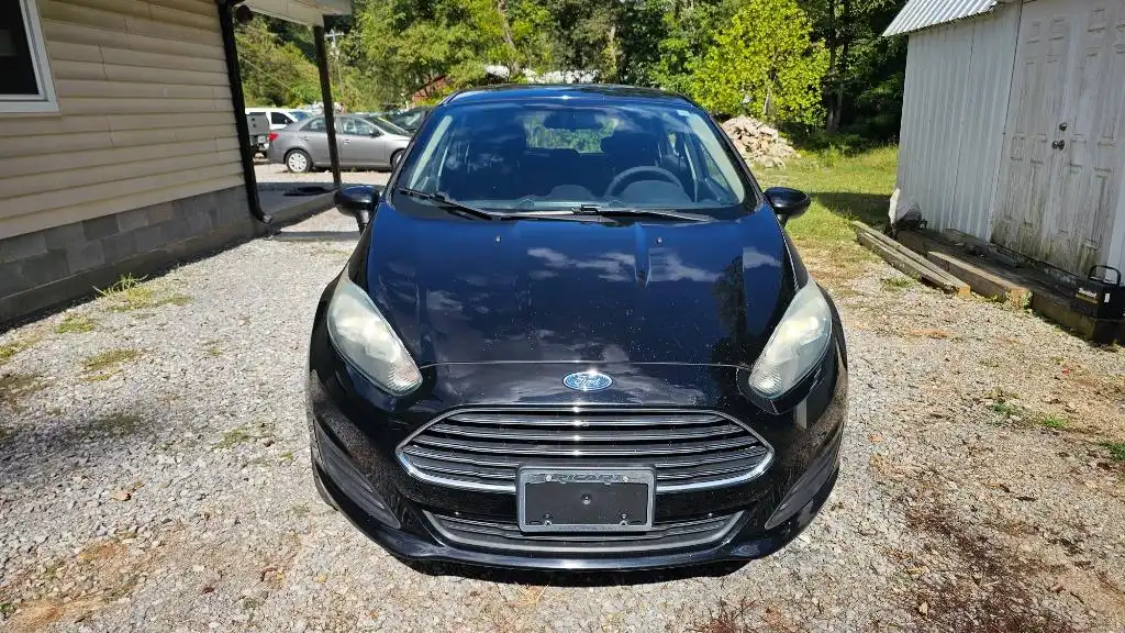 2016 Ford Fiesta S Hatchback's photo