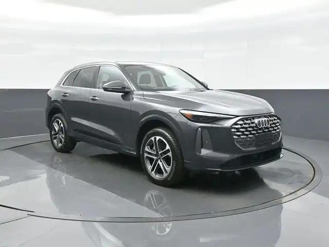 2025 Audi Q5 40 Premium's photo