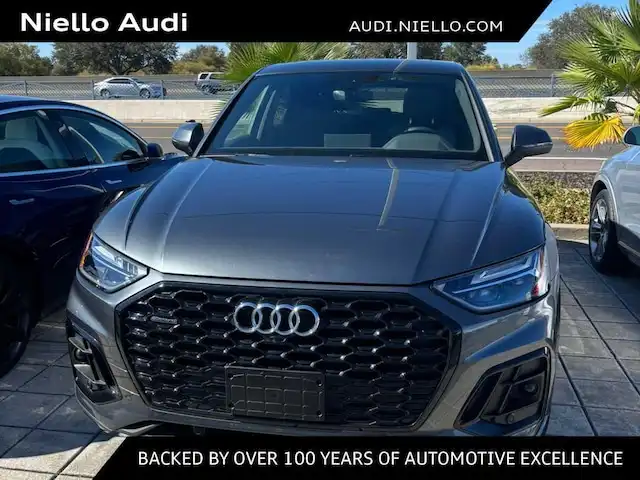 2023 Audi Q5 Sportback 45 Premium Plus's photo