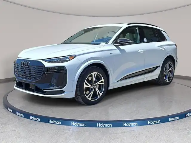 2027 Audi Q6 e-tron Prestige quattro's photo